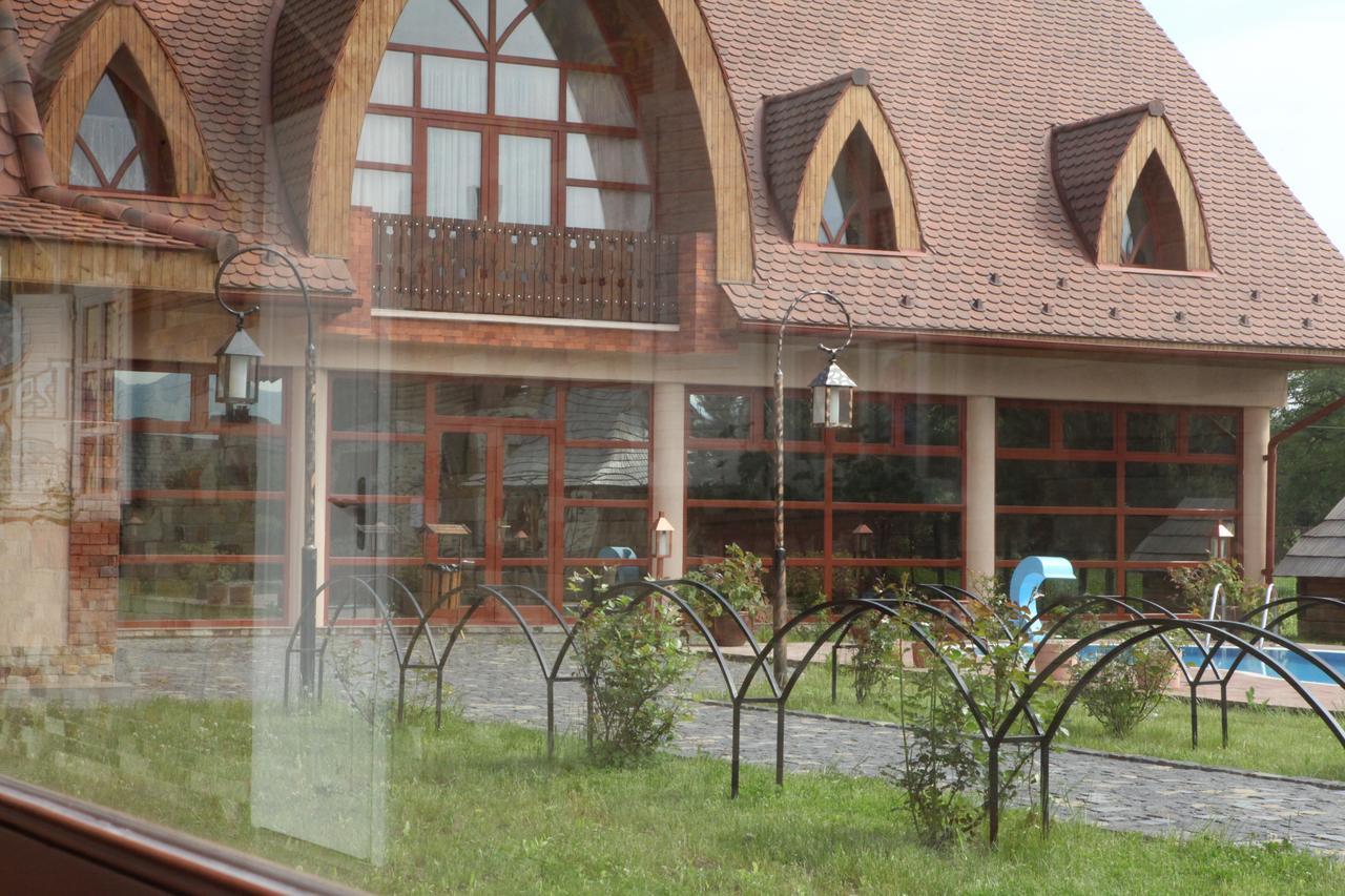 Vyshkove Publo Spa Hotel מראה חיצוני תמונה